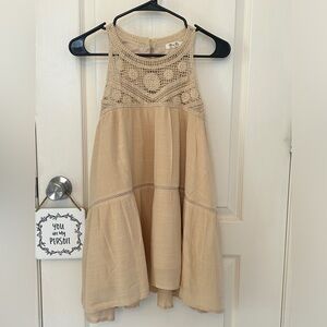 MISS ME SLEEVELESS CROCHETED TIERED TOP